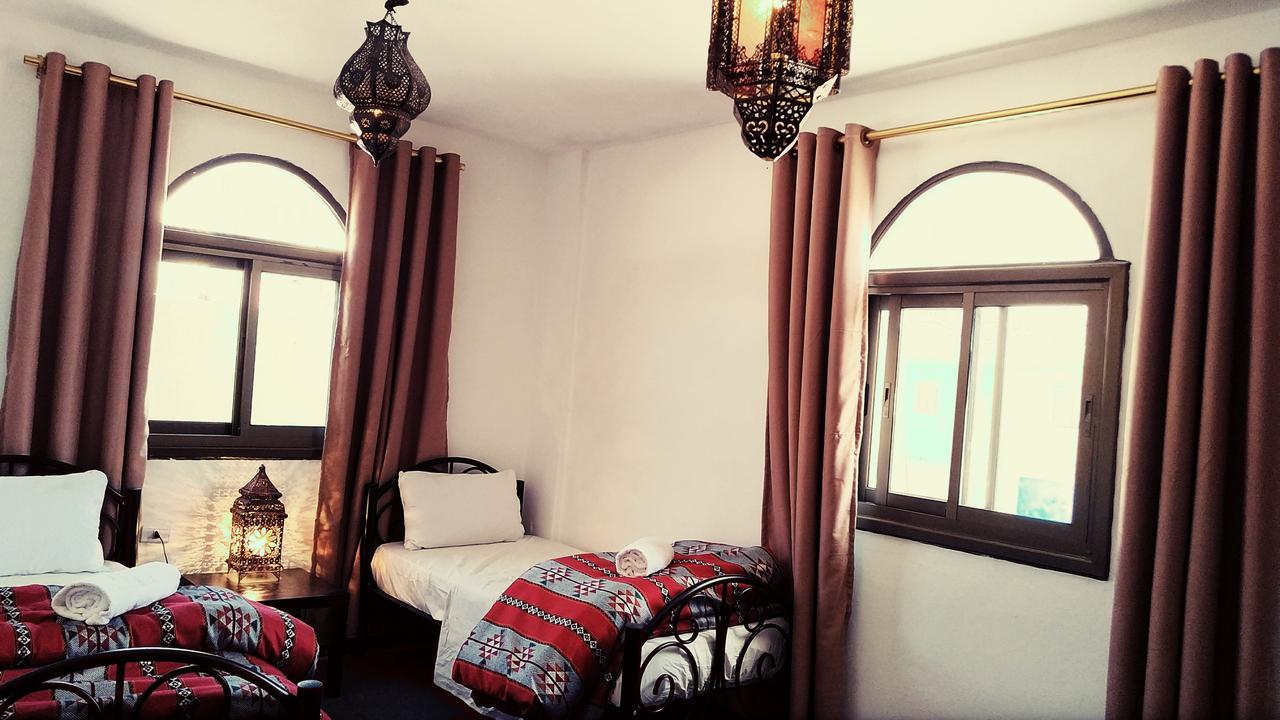 وادي موسى Petra Bedouin Bed And Breakfast المظهر الخارجي الصورة